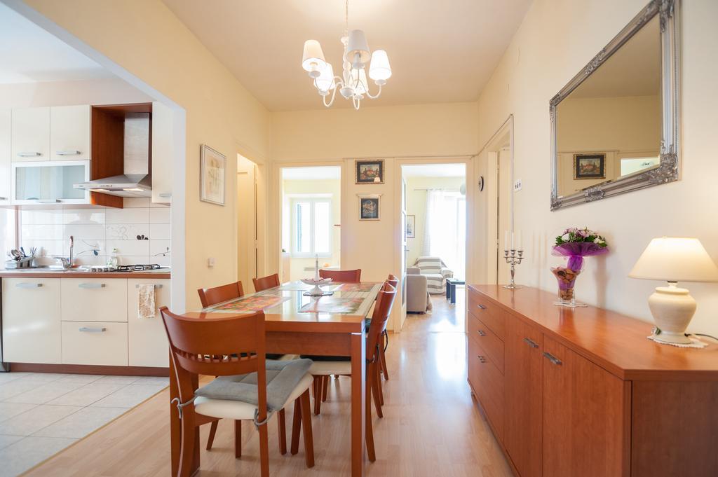 Vera Apartments With Sea View And Old Town View Zadar Ngoại thất bức ảnh